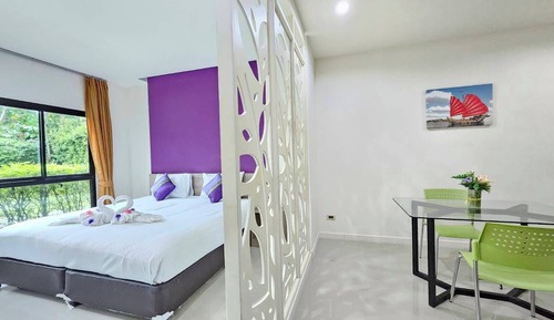 Standard Double Suite Pool Access