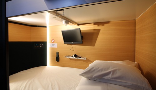 Habitación (Private Cabin, Capsule)