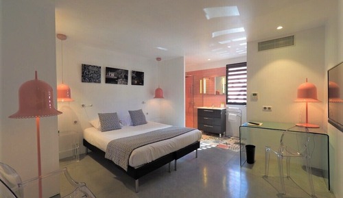 Habitación de diseño doble