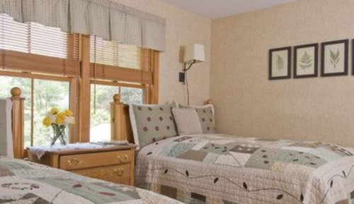 Room, Private Bathroom (Ripley Falls) (Only Kids Ages 12+ and only service animals Allowed)