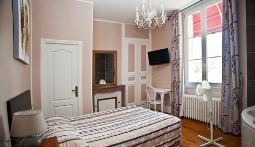 Casa de campo, baño privado (Marronnier)