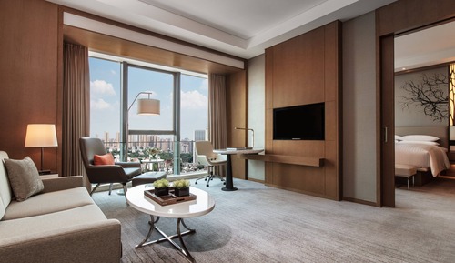 Habitación, 1 cama de matrimonio grande, vistas a la ciudad