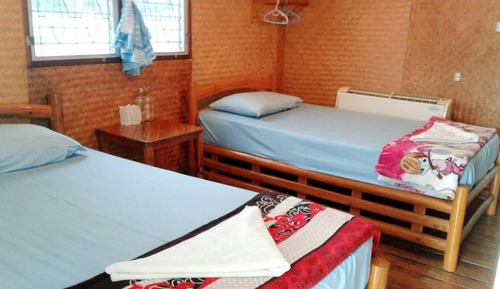 Standard Fan Room