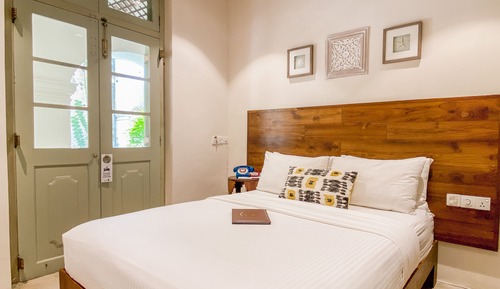 Habitación estándar doble, 1 cama de matrimonio, en la zona del patio