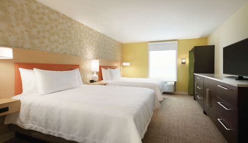 Suite 1 Bedroom 2 Queen Beds Non Smoking