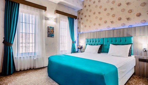 Habitación estándar con 1 cama doble o 2 individuales