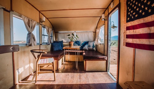 Habitación (Christopher 32' 1951 Royal)