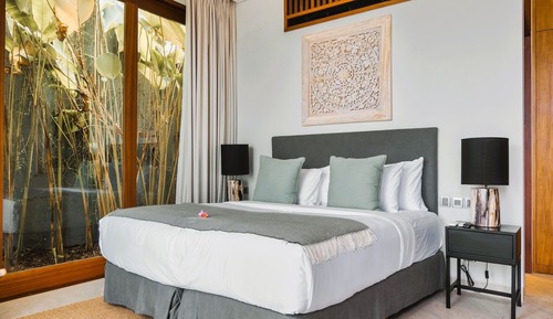 Villa familiar, 3 habitaciones, piscina privada, vistas al mar