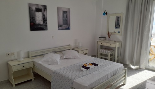 Estudio superior, vistas al mar