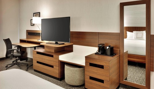 Suite junior, 1 cama de matrimonio grande con sofá cama, no fumadores (Hearing Accessible)