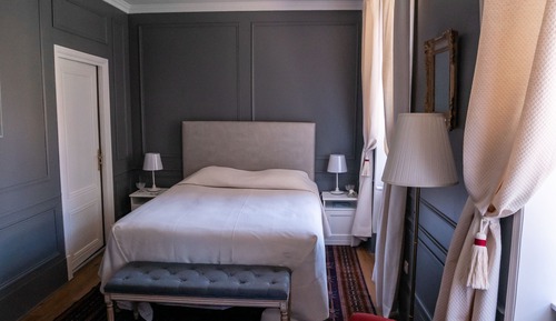 Habitación Deluxe doble, baño privado, vistas al viñedo (chambre grise)