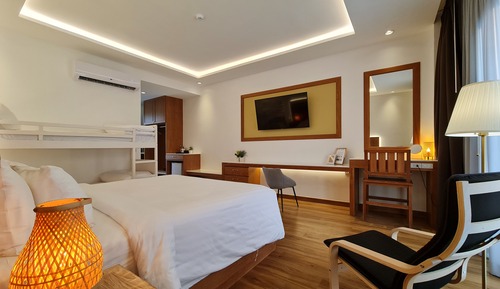 Superior Family Room With Bunk Beds