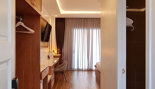 Superior King Room With Balcony