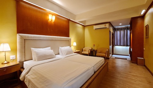 King Room B