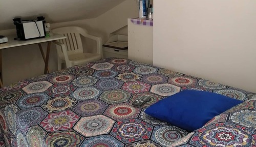 Habitación individual, 1 cama individual grande, baño privado
