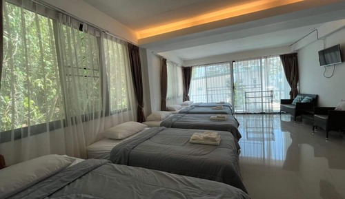 Habitación familiar, varias camas, no fumadores