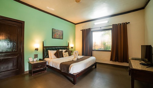 Habitación ejecutiva, 1 cama de matrimonio grande, vistas al jardín