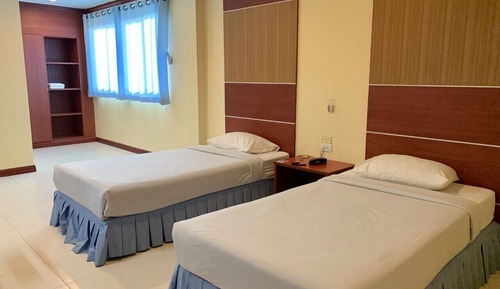 Habitación estándar con 1 cama doble o 2 individuales