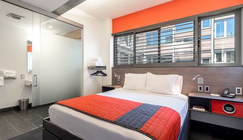 Habitación, 1 cama de matrimonio, accesible para personas con discapacidad