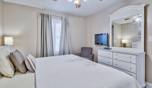 Apartamento Elite, 1 habitación, 2 baños, vistas al mar