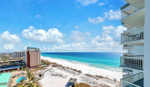 Apartamento Elite, 2 habitaciones, 2 baños, vistas al mar