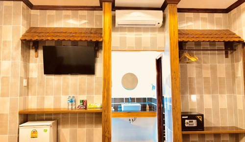 Habitación, balcón, vistas al río (King)