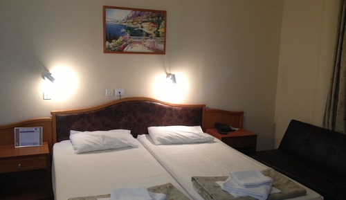 Habitación con 1 cama doble o 2 individuales
