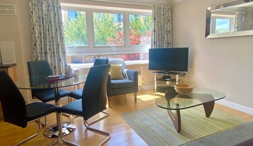 Apartamento superior, 2 habitaciones, baño privado