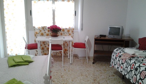 Habitación Deluxe, 1 cama de matrimonio, balcón, vistas a la ciudad
