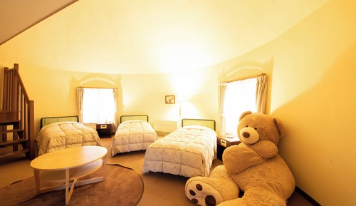 Villa, no fumadores (Slow House Villa Bear Type)
