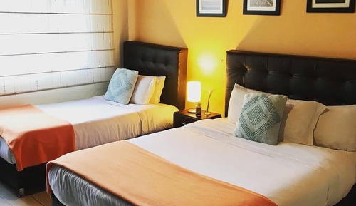 Economy Triple Room, Multiple Beds, Private Bathroom, City View
