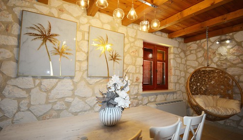 Villa Nephele