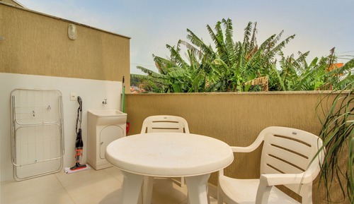Superior Apartment 202