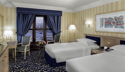 Premium Room Partial Kaaba View with Two Twin Beds