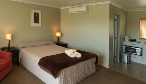 Estudio, 1 cama de matrimonio grande