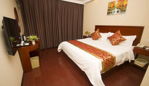 Habitación doble, sin ventanas (1.5m Bed)