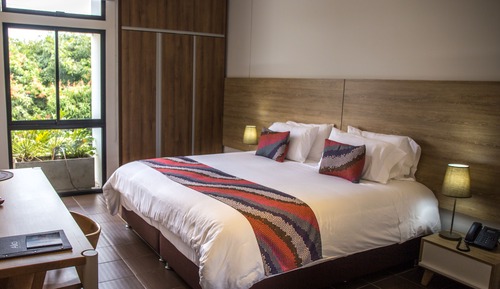 Habitación estándar con 1 cama doble o 2 individuales
