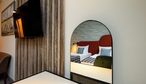 Habitación superior con 1 cama doble o 2 individuales