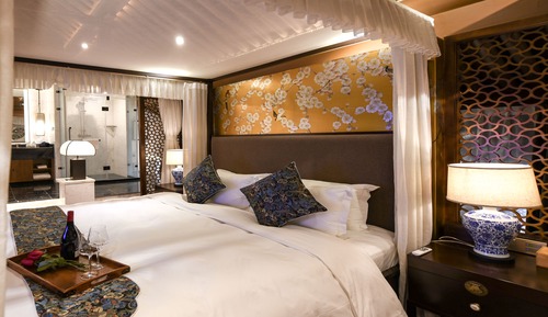 Suite Premier, 1 cama de matrimonio grande (Free Train Station Pick Up)