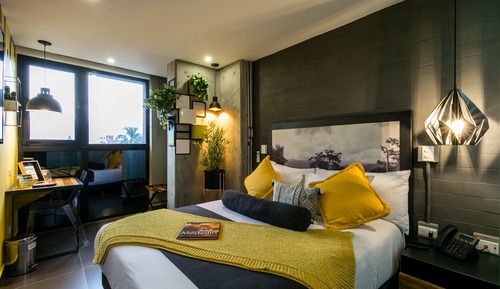 Habitación Deluxe doble, 1 cama de matrimonio (UNO)