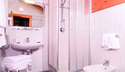 Habitación económica, 2 camas individuales