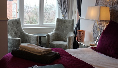 Habitación doble, vistas al jardín (Priory Room)