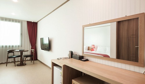 Habitación familiar con 2 camas individuales