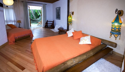 Habitación triple Premium, patio, junto a la piscina