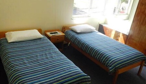 Hotel Twin with Ensuite 