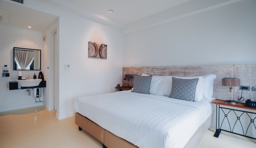 Grand Deluxe Room