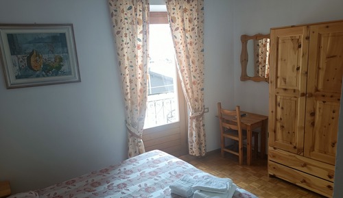 Habitación con 1 cama doble o 2 individuales