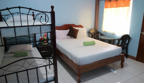 Habitación triple Deluxe