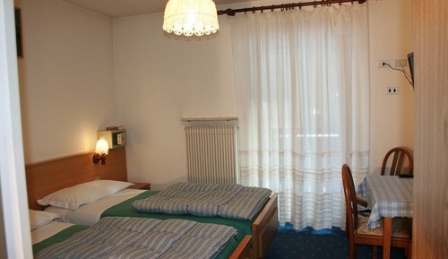Habitación estándar doble, balcón