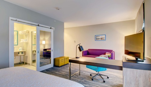 Estudio, 1 cama de matrimonio grande, no fumadores, frigorífico y microondas (Wet Bar)